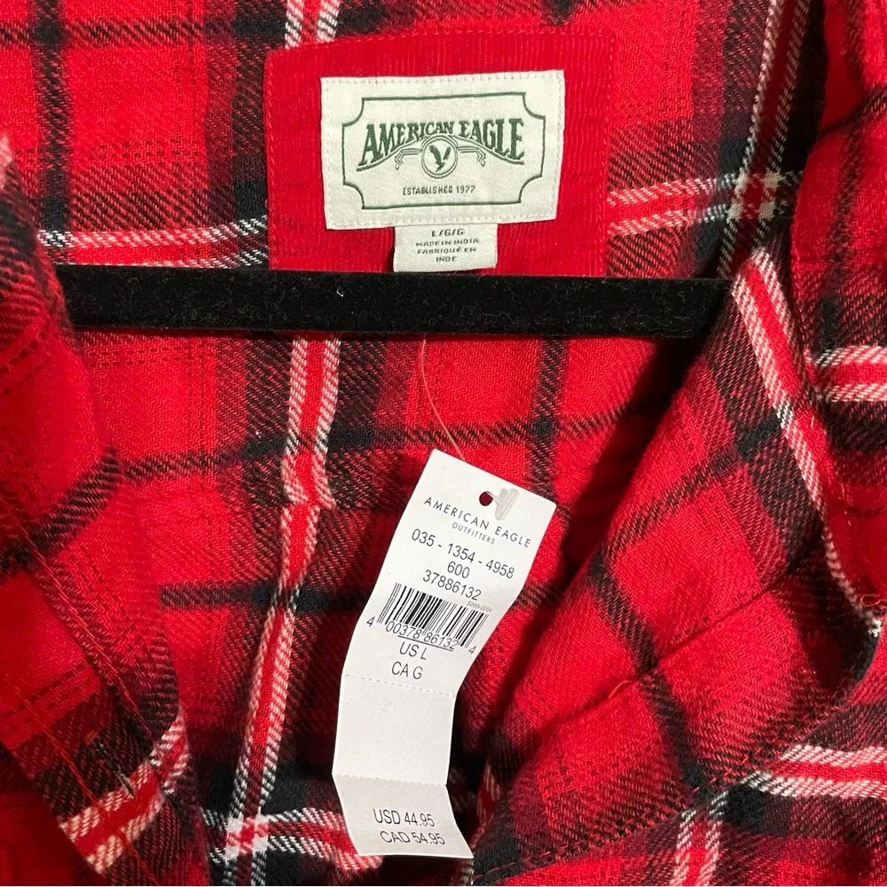 American Eagle Outfitters Red crop Flannel Button Down 100% cotton large - Picture 2 of 4